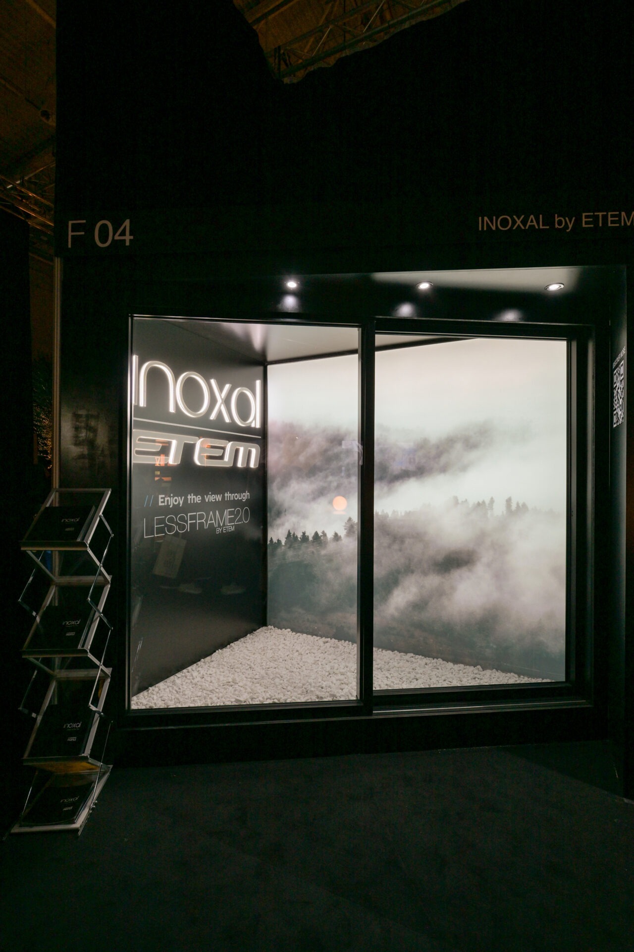 INOXAL by ΕΤΕΜ: Μια Εμπειρία Μινιμαλισμού και Καινοτομίας στο The Architect Show 6